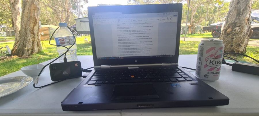 Working office on the road: Joining the digital nomad movement